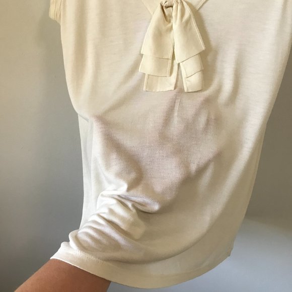 Ann Taylor LOFT Cream T-Shirt Blouse, Size M - Picture 6 of 10